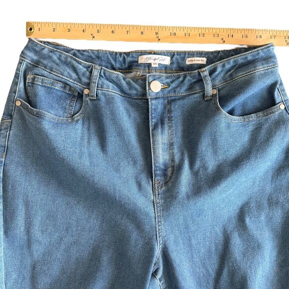 Altar’d State A Beautiful Soul Arula Star Flare Jeans Distressed Bell Bottom 16 - Picture 10 of 14